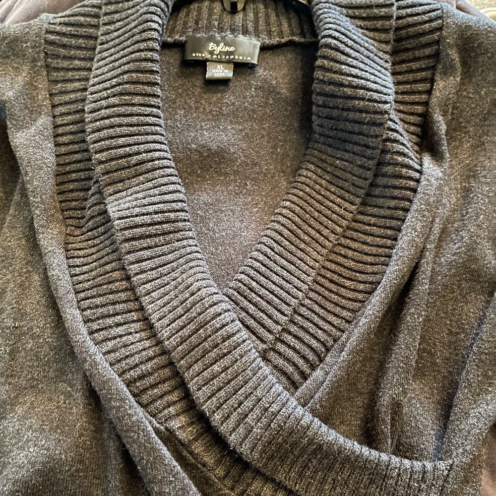 Byline women’s short sleeve sweater. Sz. XL